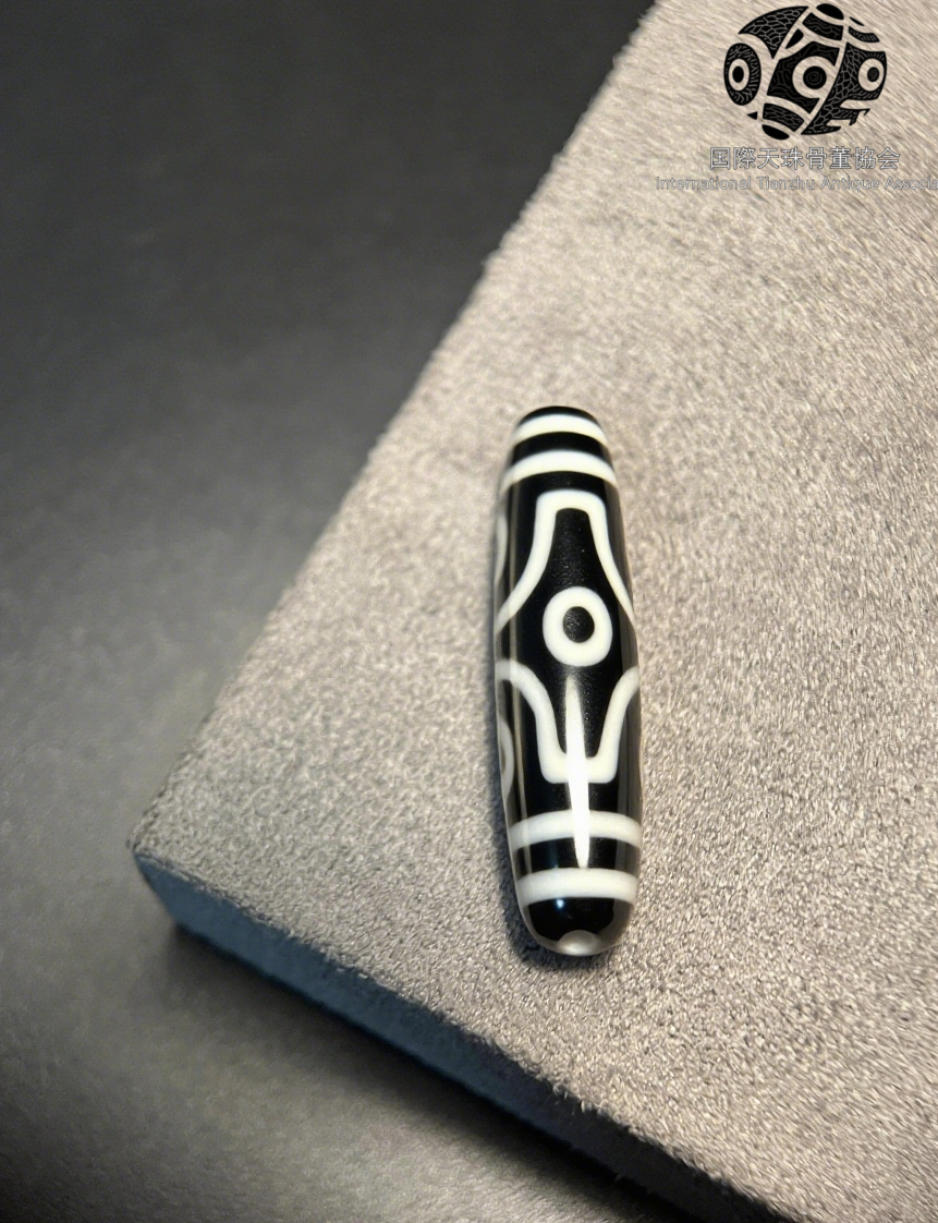 チベット・瑪瑙・六眼天珠